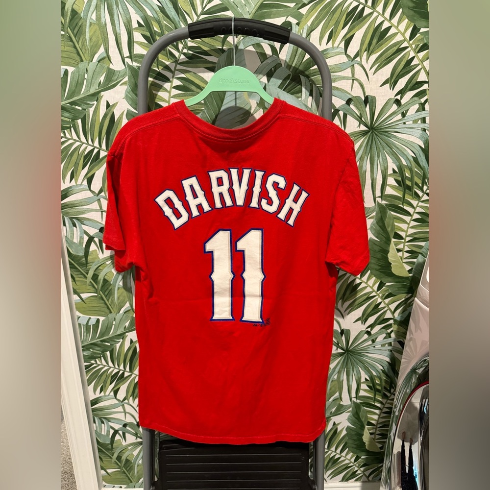 Texas Rangers tshirt -medium - Picture 2 of 2